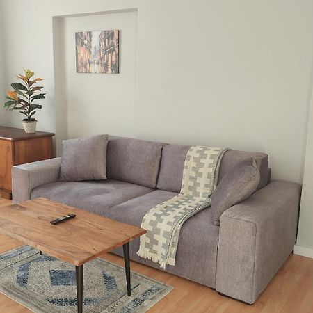 Stylish Bright Apartment Ochota With Balcony Varşovia Exterior foto